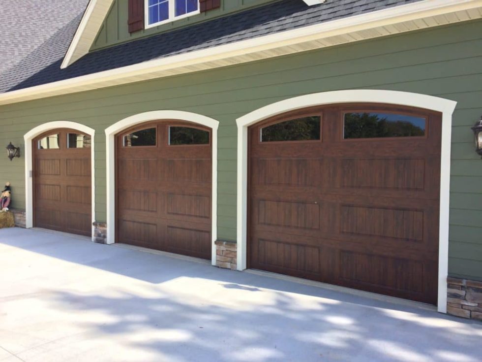 Wholesale Garage Door Supplier in Columbia MO - 01 GarageDoors HeaDerimage 980x735